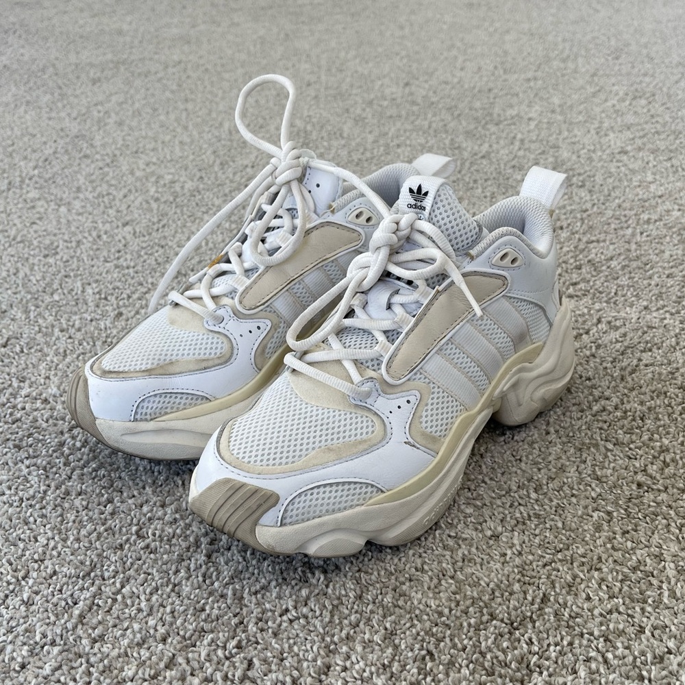 NAKED X WOMNS MAGNUM RUNNER ‘CREAM WHITE’